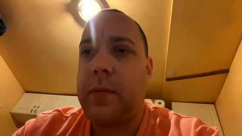 Snapshot of auz1812 chatting on 12.18.24 Auz online show from 12.18.24