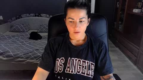 Snapshot of ava__doll chatting on 01.21.25 Ava online show from 01.21.25