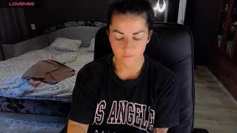 Snapshot of ava__doll chatting on 09.10.25 Ava online show from 09.10.25