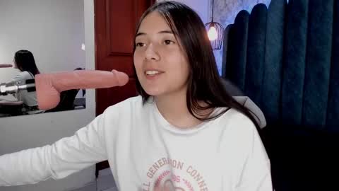              online show from 03.02.25