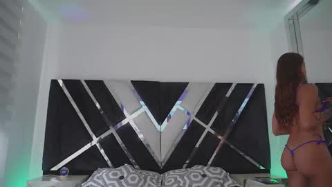 Snapshot of ava_fontana2 chatting on 09.14.25 Ava Fontana online show from 09.14.25