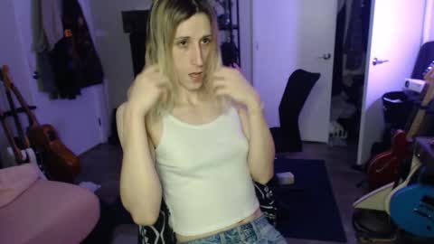 Ava online show from 02.22.26