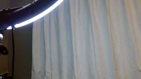 Snapshot of avaashley chatting on 02.11.25 Ava Ashley online show from 02.11.25