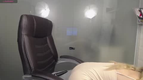    online show from 03.08.25