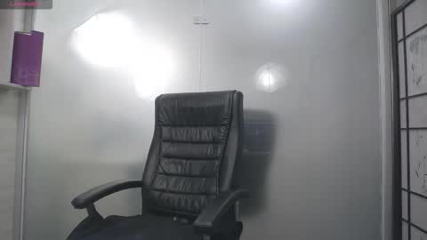    online show from 02.03.26