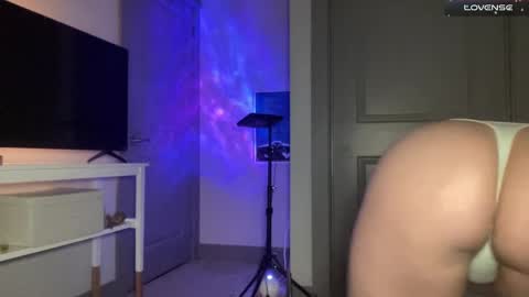 Snapshot of avabradley chatting on 02.16.25 Ava . Support my channel by using my affiliate link to make your account Thanks online show from 02.16.25