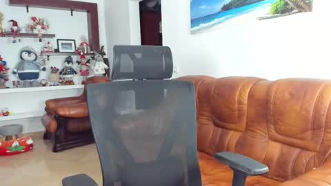 Ava online show from 01.17.25