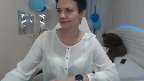 avasaturnian online show from 09.28.25