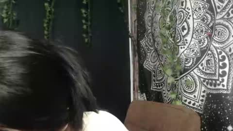 Snapshot of ave_tt chatting on 09.20.25 ave_tt online show from 09.20.25