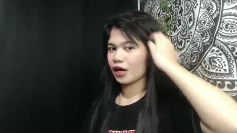 Snapshot of ave_tt chatting on 09.28.25 ave_tt online show from 09.28.25