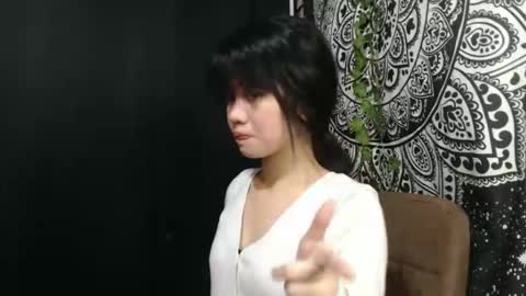 Snapshot of ave_tt chatting on 11.07.25 ave_tt online show from 11.07.25