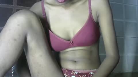avery_lust01 online show from 05.01.26