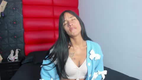 Snapshot of avi_thomsonn chatting on 02.27.26 avi_thomsonn online show from 02.27.26