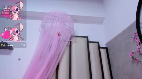 Snapshot of avi_winklar chatting on 03.27.26 Avi Winklar online show from 03.27.26