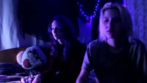 Avny online show from 10.31.25