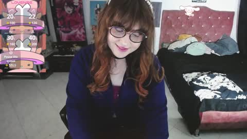 Snapshot of avril2809 chatting on 01.04.25 Abril online show from 01.04.25