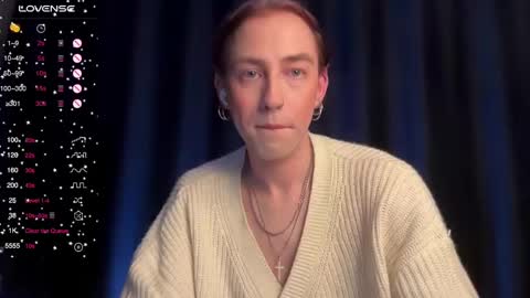 Snapshot of avril_pearly_ chatting on 01.01.25 avril_pearly_ online show from 01.01.25