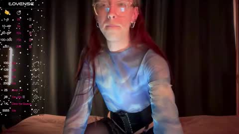 Snapshot of avril_pearly_ chatting on 09.21.25 avril_pearly_ online show from 09.21.25