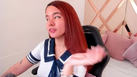 Avril  online show from 02.02.26