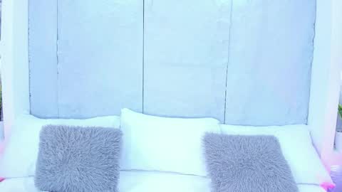 Avy  online show from 09.27.25