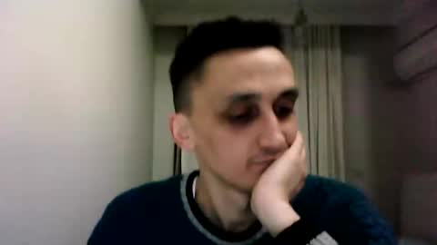 awesenheit online show from 01.04.25