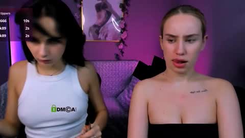 Snapshot of awesomemonica chatting on 10.11.25 monica online show from 10.11.25