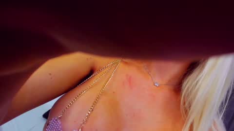 Ella online show from 02.07.25