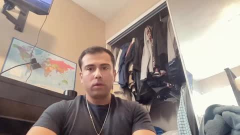 Snapshot of axel101101 chatting on 09.08.25 Axel Palacios online show from 09.08.25