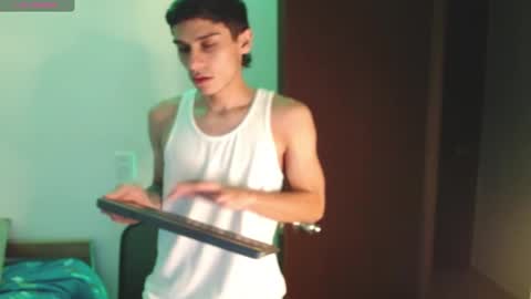 Snapshot of axel_davis_ chatting on 10.12.25 axel davis online show from 10.12.25