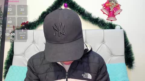 Axel Evanss online show from 12.14.24