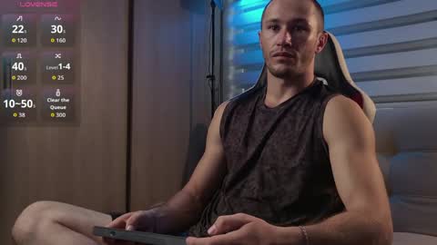 Axel Fairchaild online show from 04.25.26