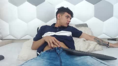 Axel Forte online show from 03.04.25