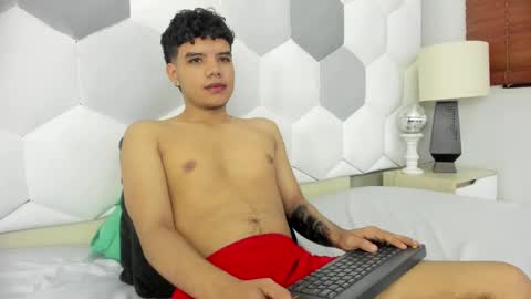 Axel Forte online show from 10.04.25