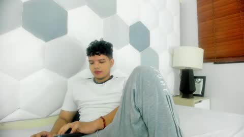 Axel Forte online show from 04.25.26