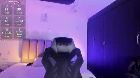 axel_grey_ online show from 06.02.26