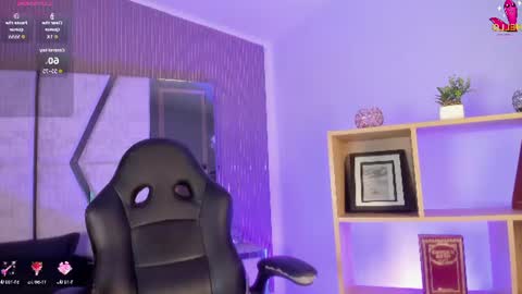 axel_grey_ online show from 06.09.26