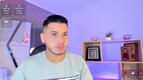 Snapshot of axel_grey_ chatting on 06.18.26 axel_grey_ online show from 06.18.26