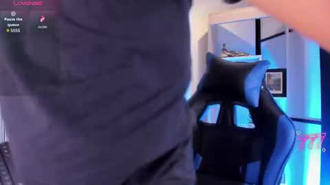 Snapshot of axel_grey_ chatting on 07.03.26 axel_grey_ online show from 07.03.26