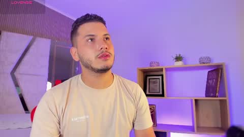 Snapshot of axel_grey_ chatting on 07.16.26 axel_grey_ online show from 07.16.26