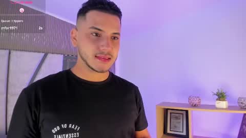 Snapshot of axel_grey_ chatting on 07.20.26 axel_grey_ online show from 07.20.26