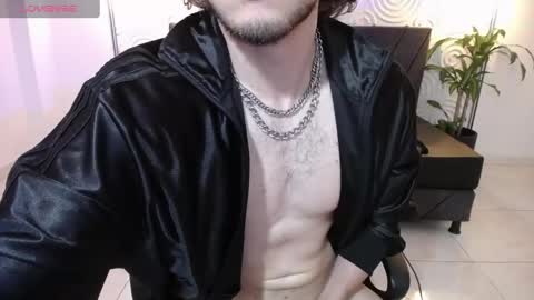 Axel  online show from 04.18.26