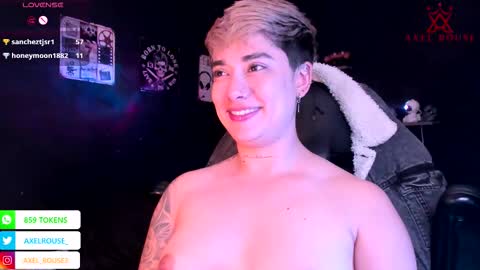 Snapshot of axel_rouse1 chatting on 11.23.25 Axel Rouse online show from 11.23.25