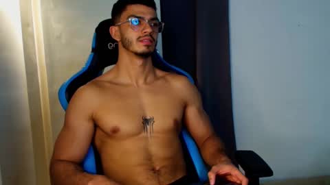 Snapshot of axel_stein03 chatting on 01.27.25 axel stein NEW ACCOUNT online show from 01.27.25