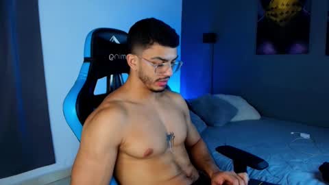 Snapshot of axel_stein03 chatting on 02.03.25 axel stein NEW ACCOUNT online show from 02.03.25