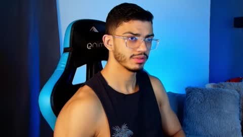 Snapshot of axel_stein03 chatting on 02.15.25 axel stein NEW ACCOUNT online show from 02.15.25