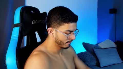 Snapshot of axel_stein03 chatting on 02.18.25 axel stein NEW ACCOUNT online show from 02.18.25