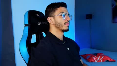 Snapshot of axel_stein03 chatting on 02.20.25 axel stein NEW ACCOUNT online show from 02.20.25