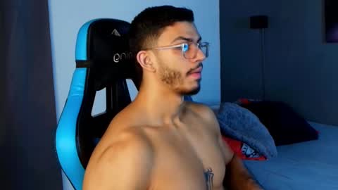 Snapshot of axel_stein03 chatting on 03.01.25 axel stein NEW ACCOUNT online show from 03.01.25