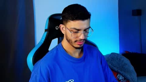 Snapshot of axel_stein03 chatting on 03.03.25 axel stein NEW ACCOUNT online show from 03.03.25