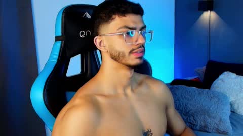 Snapshot of axel_stein03 chatting on 03.05.25 axel stein NEW ACCOUNT online show from 03.05.25